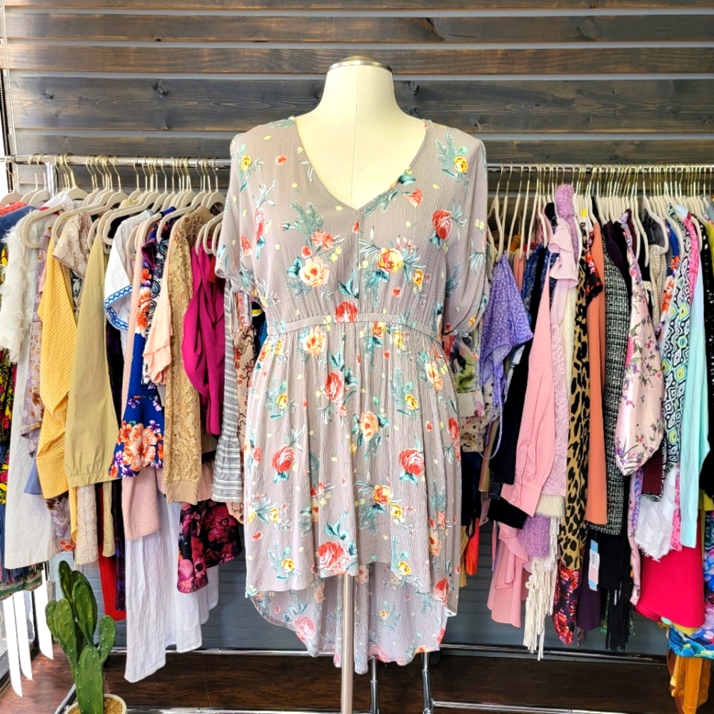 Torrid hi lo Tunic floral  dress 2